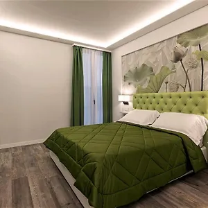 4* Hotel Petit